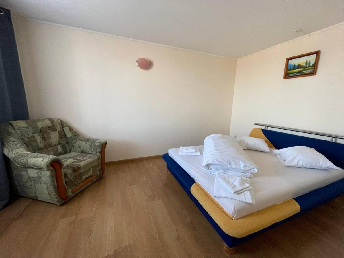 Hotel Спортохота Čerkasy Esterno foto