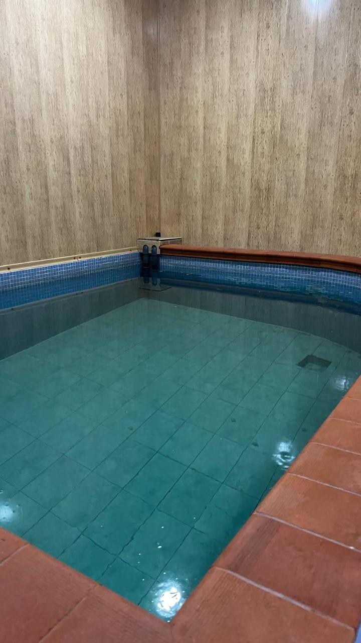 Hotel Спортохота Čerkasy Esterno foto