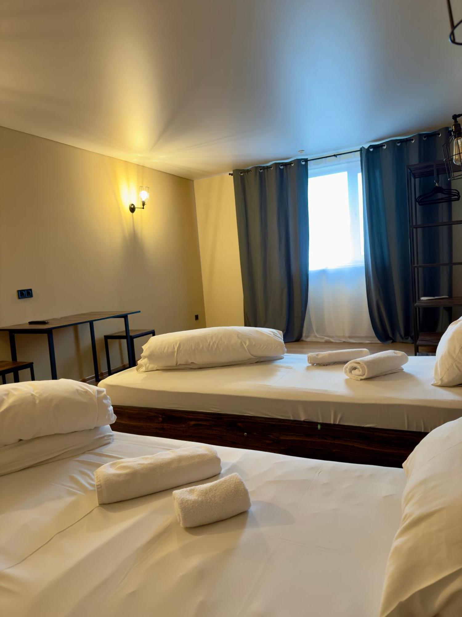 Hotel Спортохота Čerkasy Esterno foto